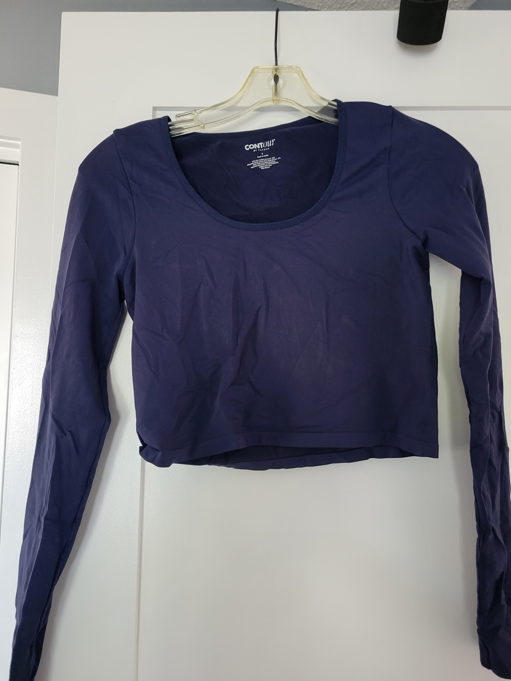 PacSun Long Sleeve Scoop Neck Crop Top in Navy Blue